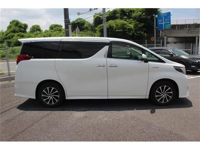 ALPHARD hybrid 4WD