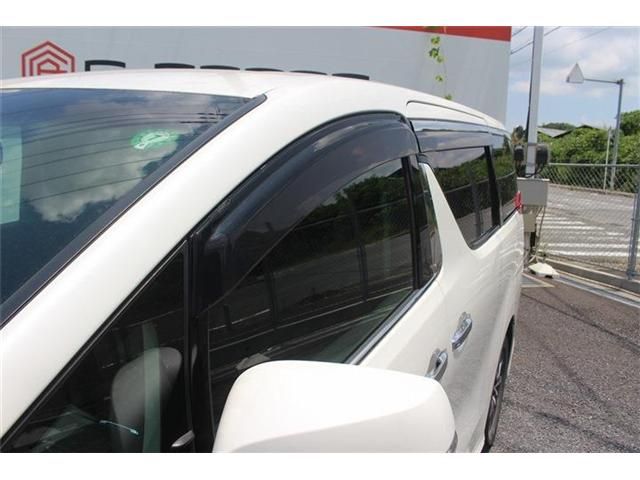 ALPHARD hybrid 4WD