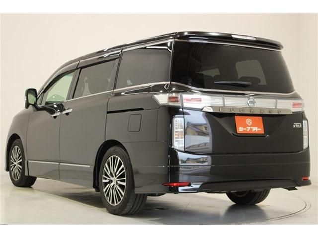 ELGRAND  4WD