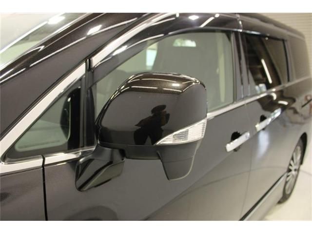 ELGRAND  4WD
