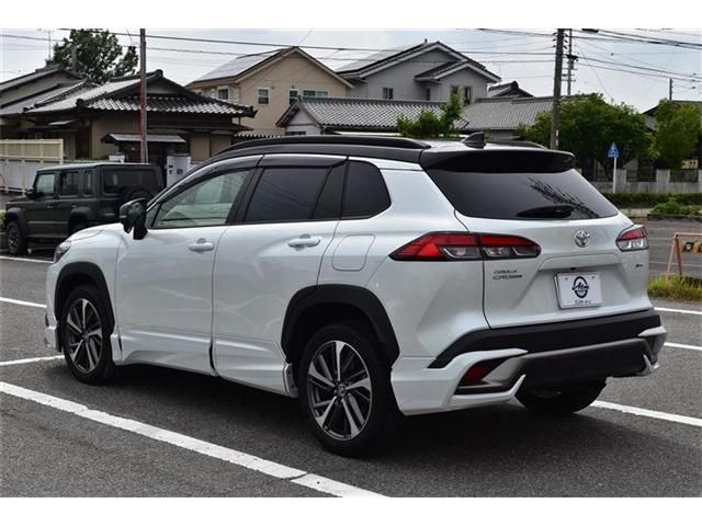 COROLLA CROSS HYBRID