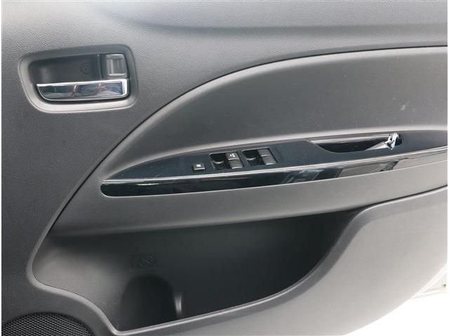MIRAGE hatchback