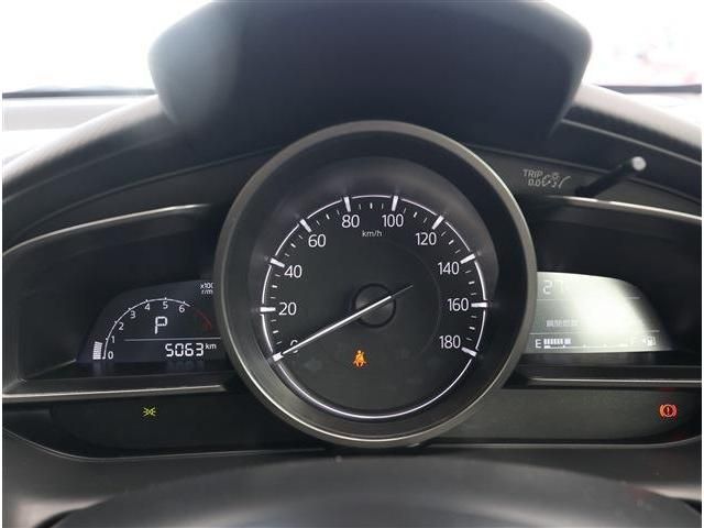 MAZDA2