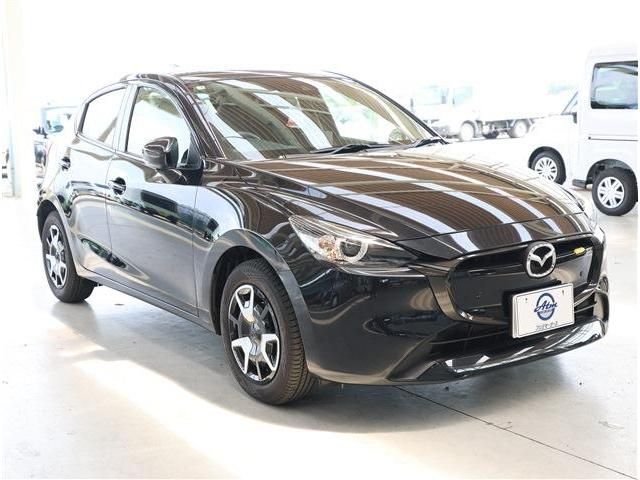 MAZDA2