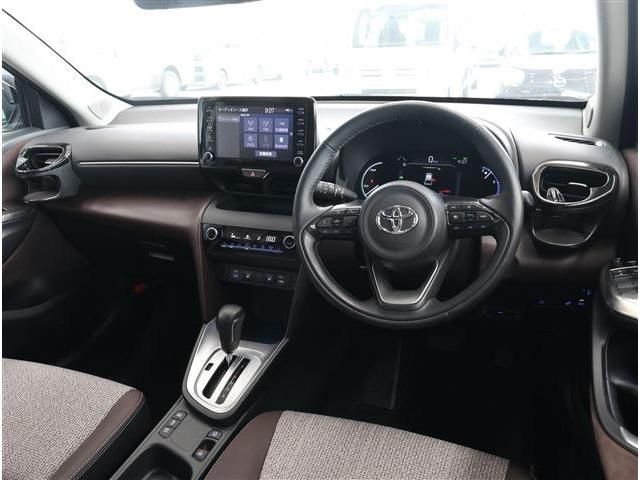 YARIS CROSS HYBRID