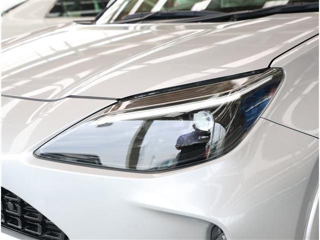 YARIS CROSS HYBRID
