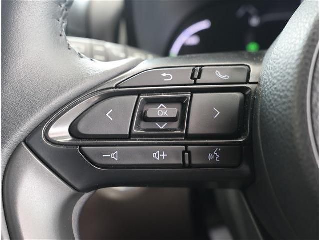 YARIS CROSS HYBRID