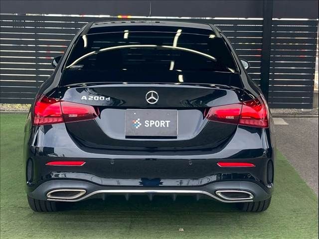 MERCEDES BENZ A class sedan
