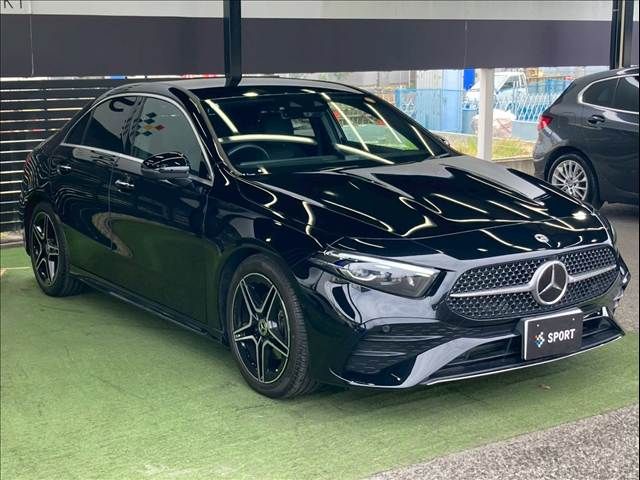 MERCEDES BENZ A class sedan
