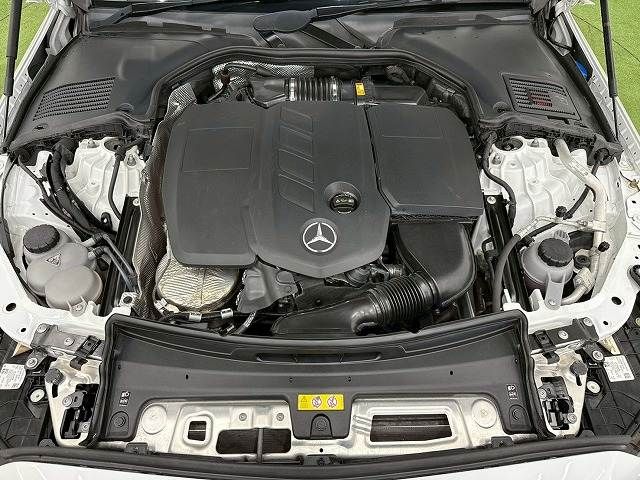 MERCEDES BENZ C class sedan