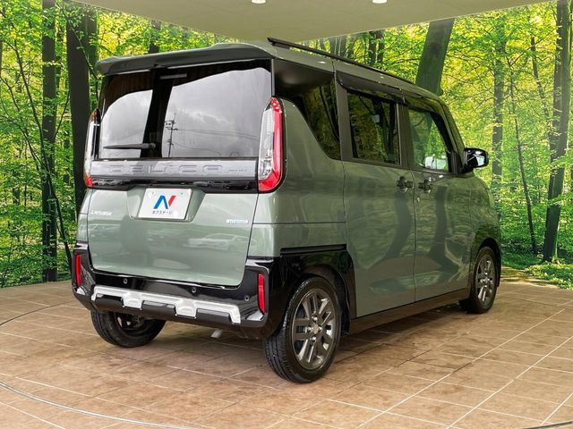 DELICA MINI