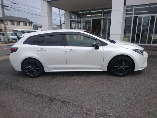 COROLLA TOURING HYBRID