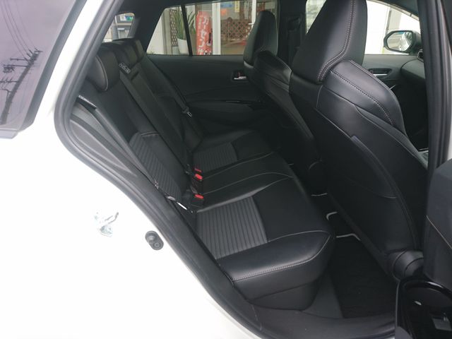 COROLLA TOURING HYBRID