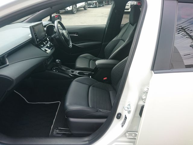 COROLLA TOURING HYBRID