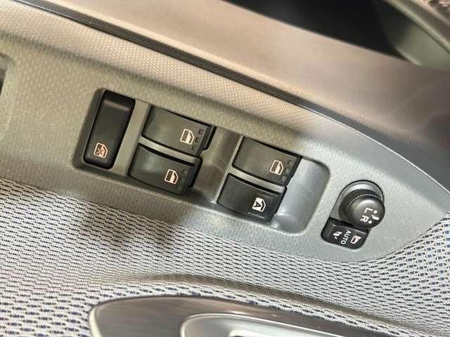 MOVE CUSTOM