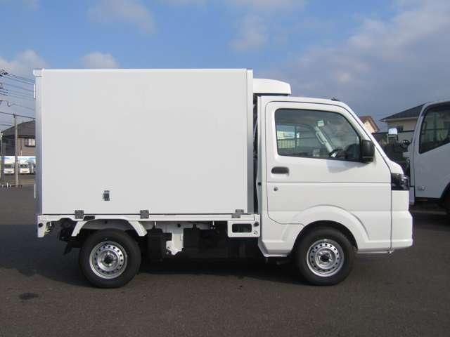 CARRY truck