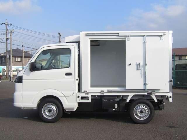 CARRY truck