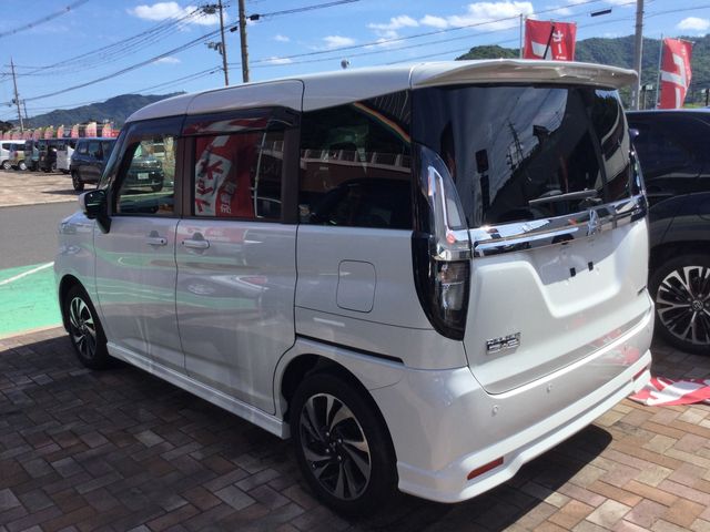 DELICA D:2 CUSTOM 2WD