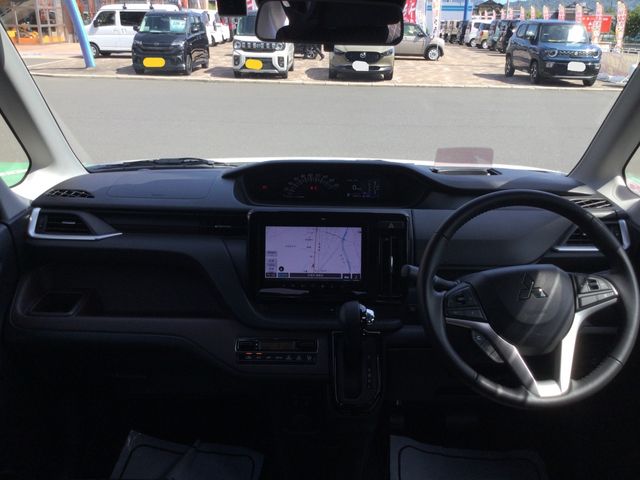 DELICA D:2 CUSTOM 2WD