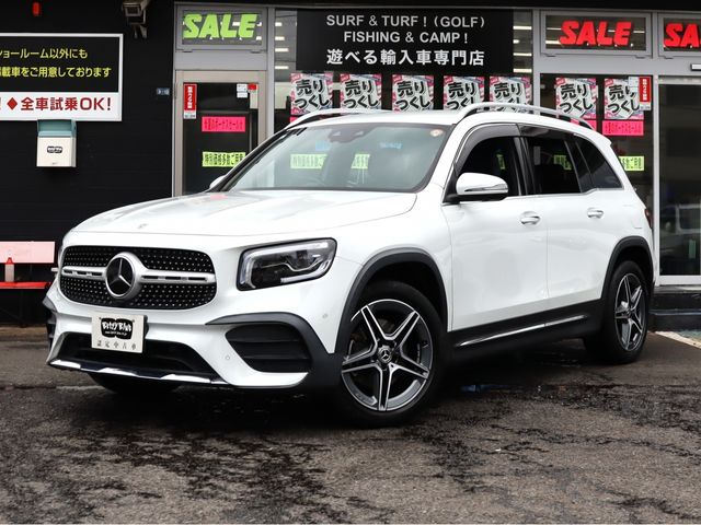 MERCEDES BENZ GLB
