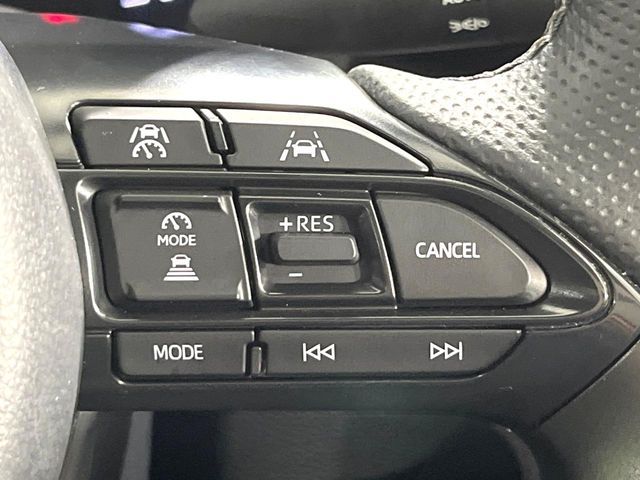 YARIS CROSS HYBRID