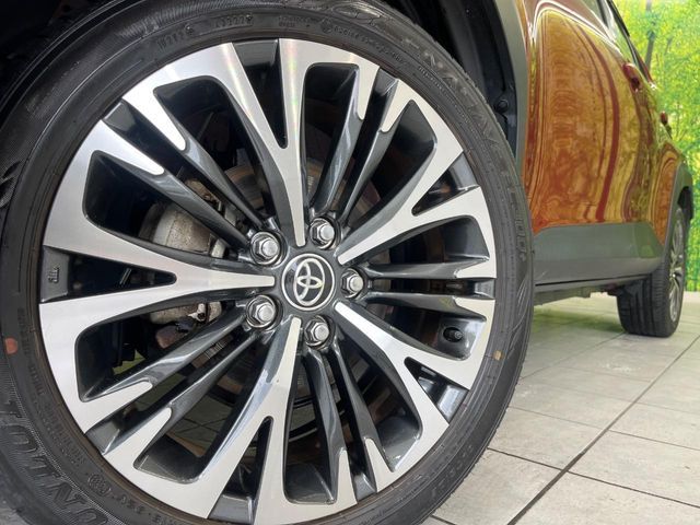 YARIS CROSS HYBRID