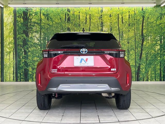 YARIS CROSS HYBRID