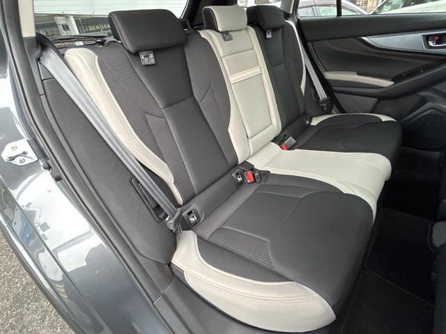 LEVORG LAYBACK