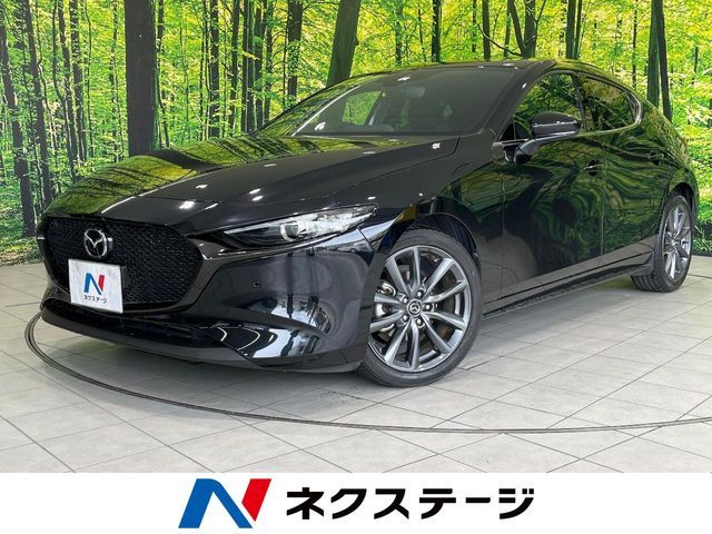 MAZDA3 FASTBACK