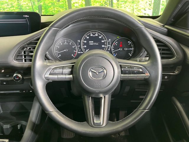 MAZDA3 FASTBACK
