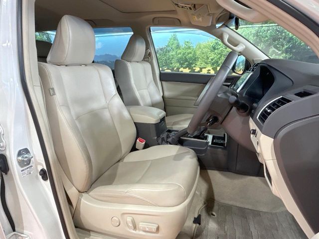 LANDCRUISER PRADO