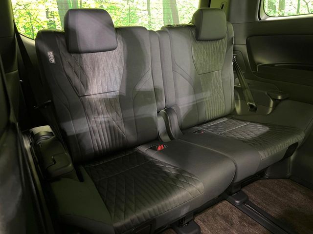 ALPHARD hybrid 4WD