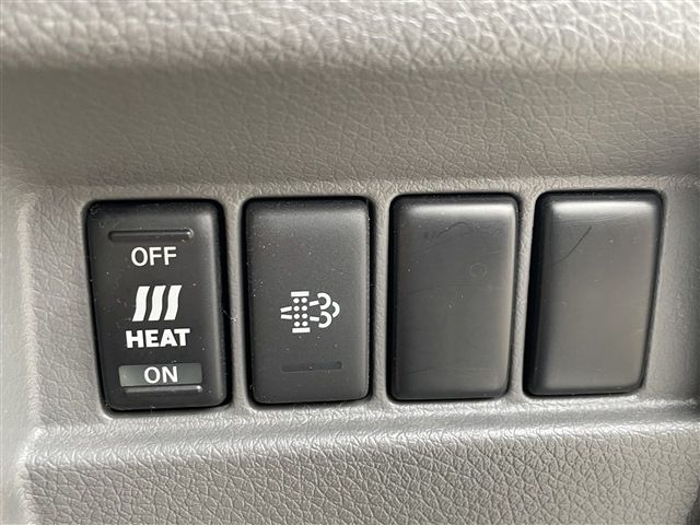 NV350 CARAVAN 4WD