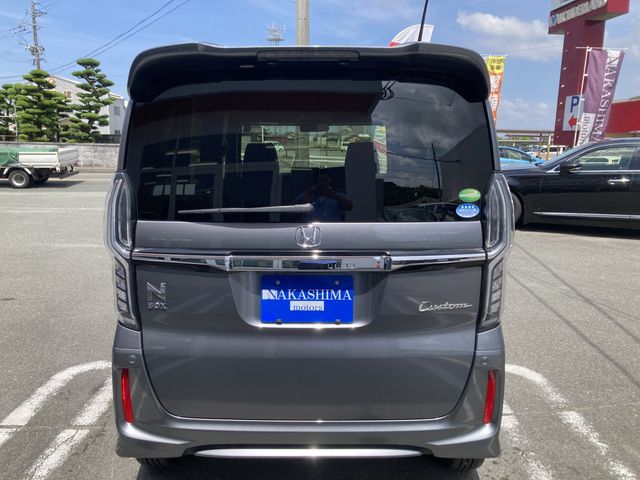 N-BOX CUSTOM