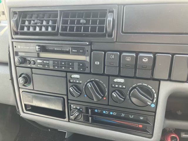 VOLKSWAGEN VANAGON wagon