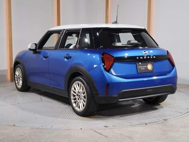 MINI COOPER 5DOOR
