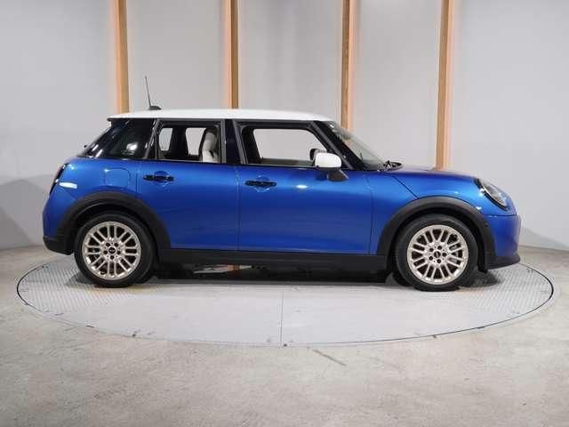 MINI COOPER 5DOOR