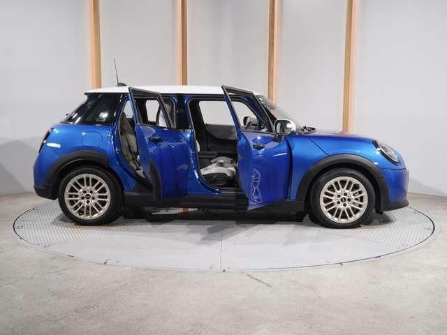 MINI COOPER 5DOOR
