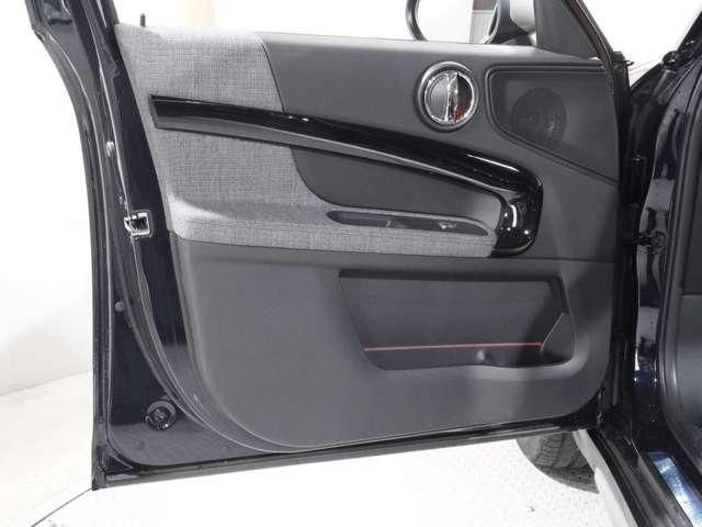 MINI COOPER S E CROSSOVER