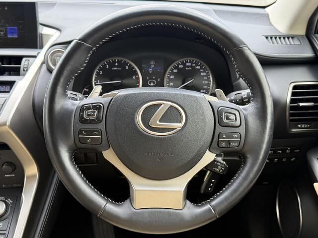 LEXUS NX200t AWD