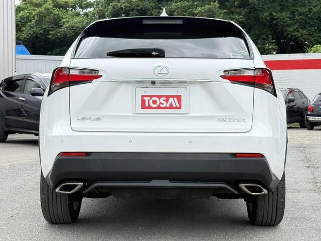 LEXUS NX200t AWD