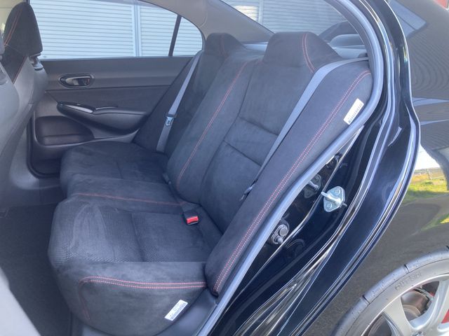 CIVIC sedan