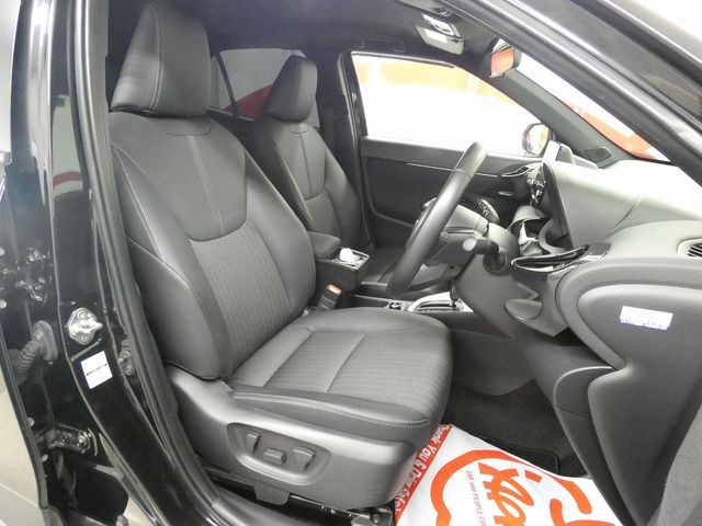 YARIS CROSS HYBRID
