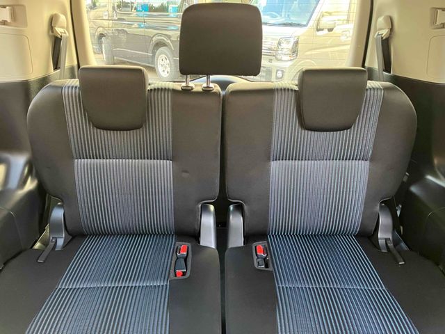 VOXY 4WD