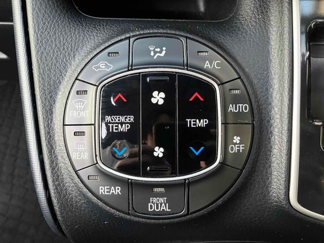 VOXY 4WD
