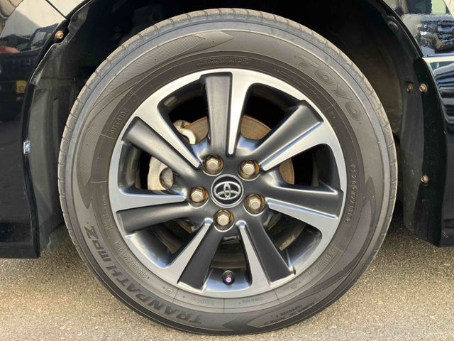 VOXY 4WD