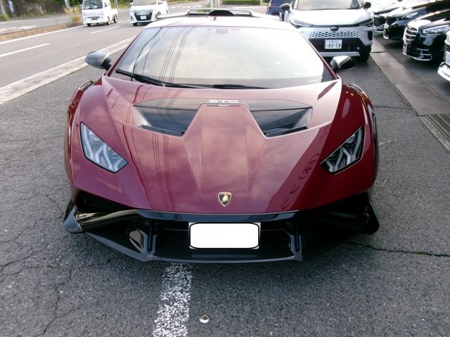 LAMBORGHINI HURACAN