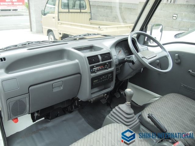 SAMBAR truck 4WD