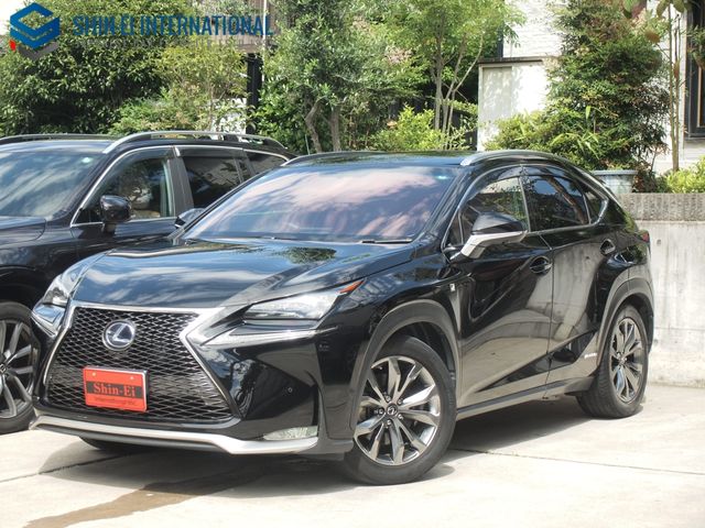 LEXUS NX300h