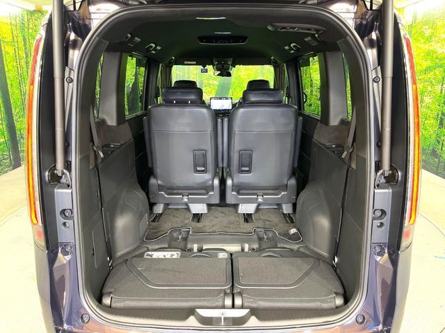 STEPWAGON e:HEV SPADA